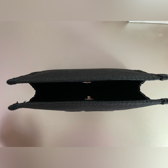 Dior makeup pouch - Picture 2 of 3